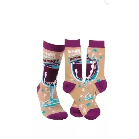 NEW This Wine is Making Me Awesome LOL Funny Pair of Socks Primitives by Kathy - Picture 1 of 6